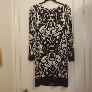 Cache Shift Sheath Dress Long Sleeve Black and White Size 6
